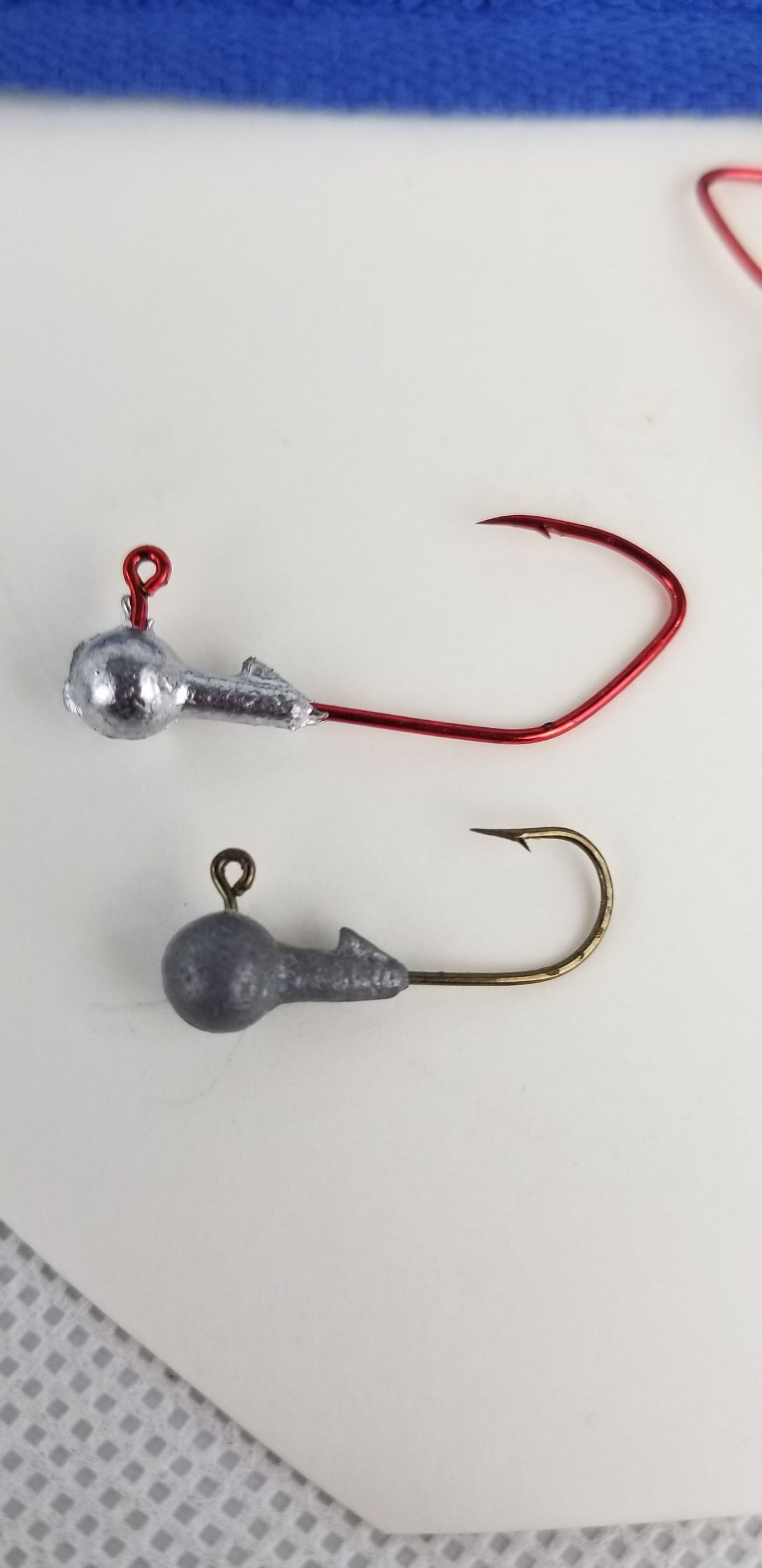 25ct.- 1/16oz. Unpainted Cam's DIESEL BUILT Round Head w/ 1/0 (Chemically Sharpened) Hook