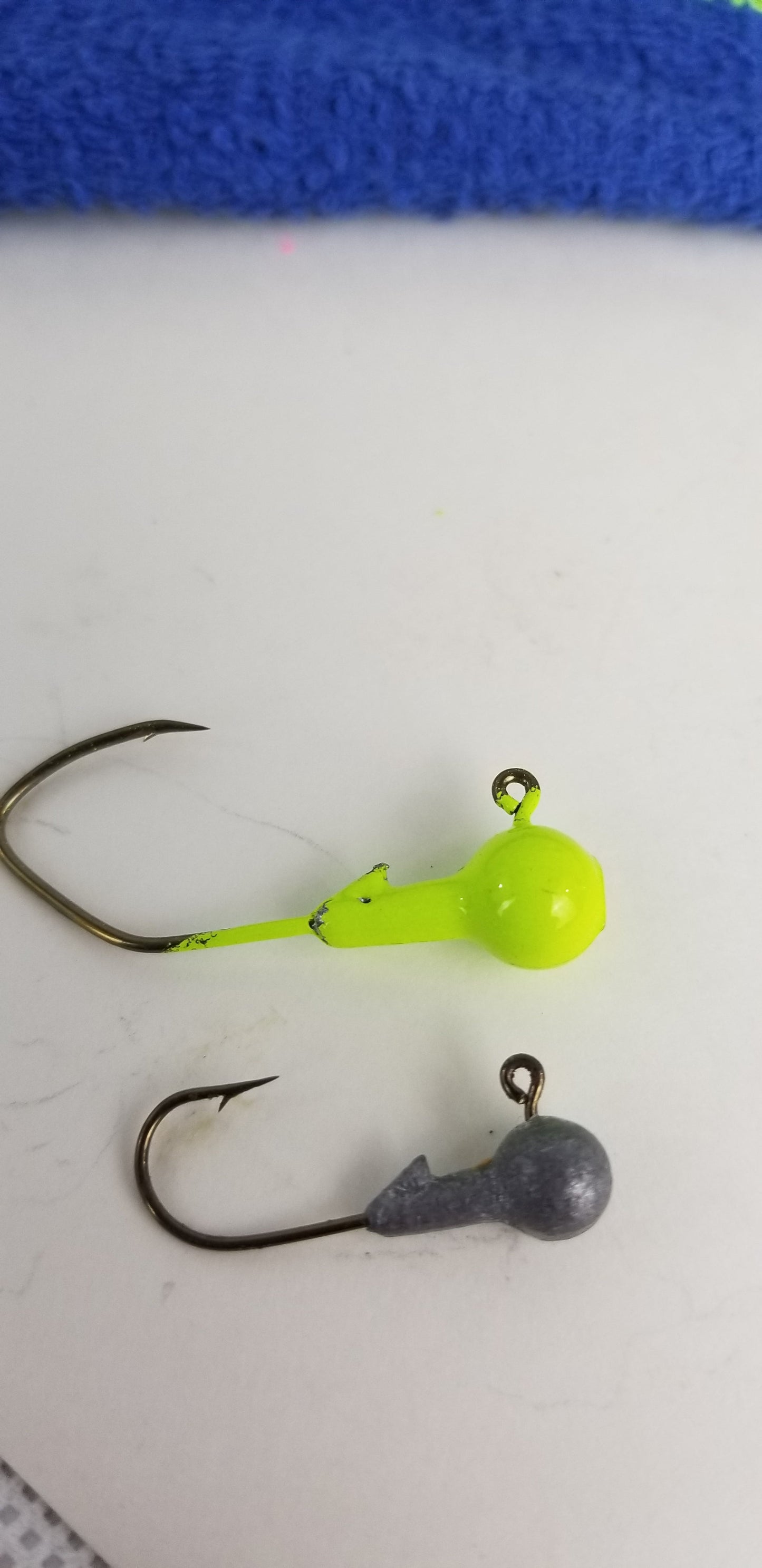 25ct.- 1/16oz. Painted Cam's DIESEL BUILT Chartreuse Head w/ 1/0 Deadly Bronze Hooks (Chemically Sharpened)