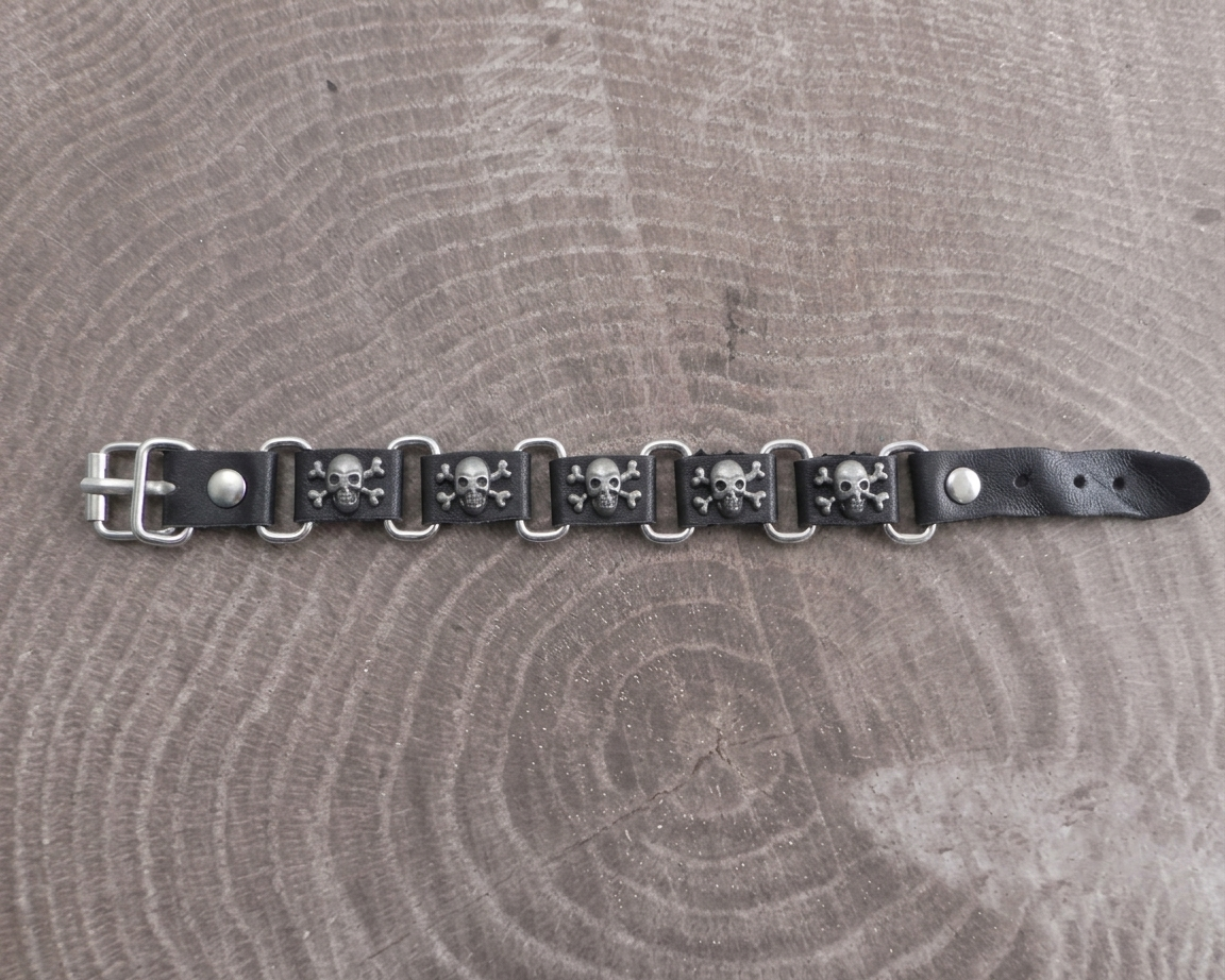 SKULL LEATHER BUCKLE BRACELET
