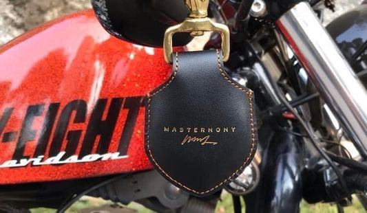 Magnetic Key Leather Case