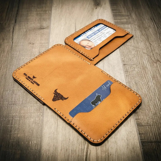 Minimalist Badge Wallet - Saddle Tan