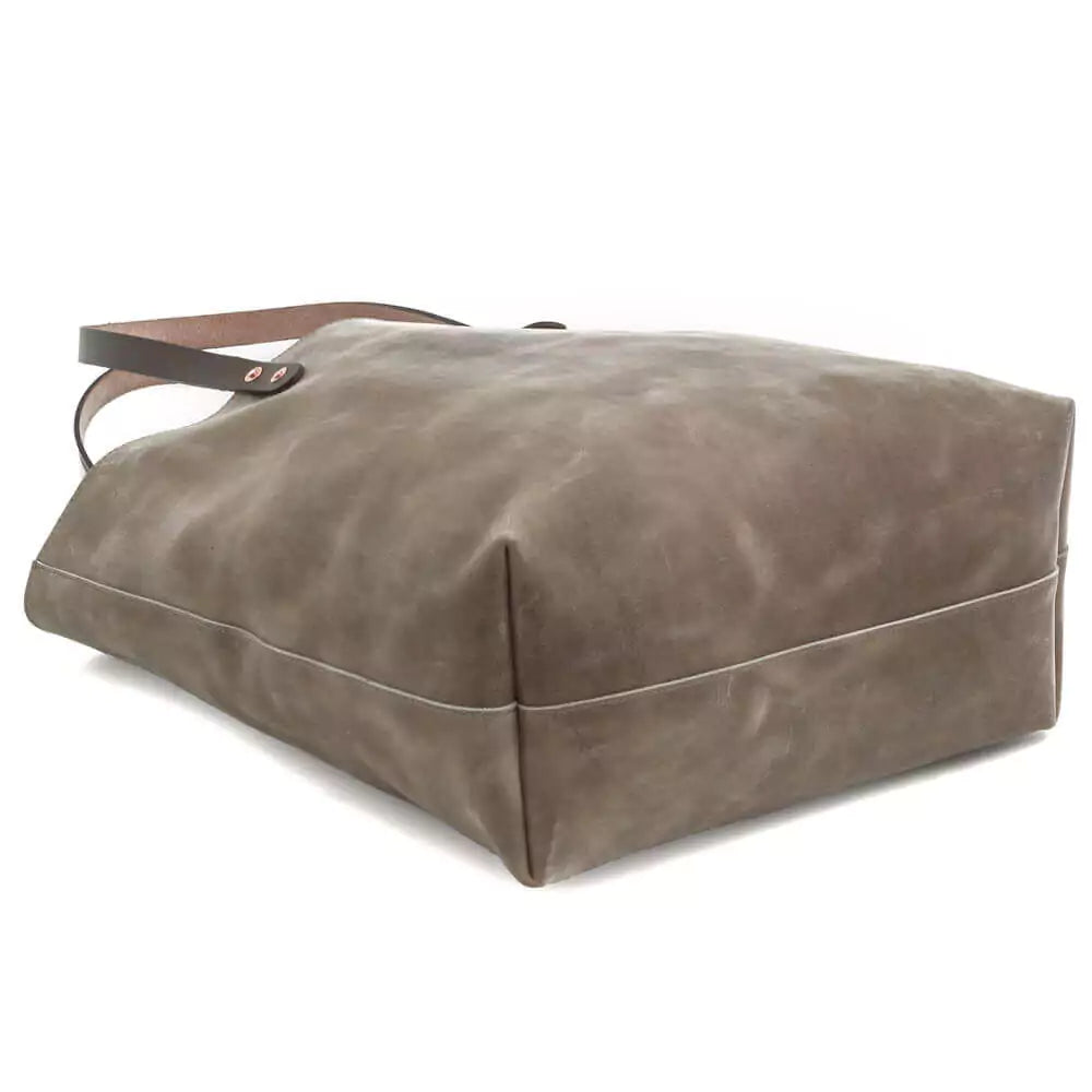 Eden OVERSIZED Leather Tote Bag - Classic