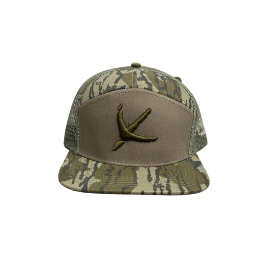 Turkey Tracks Logo 7 Panel Mossy Oak Bottomland