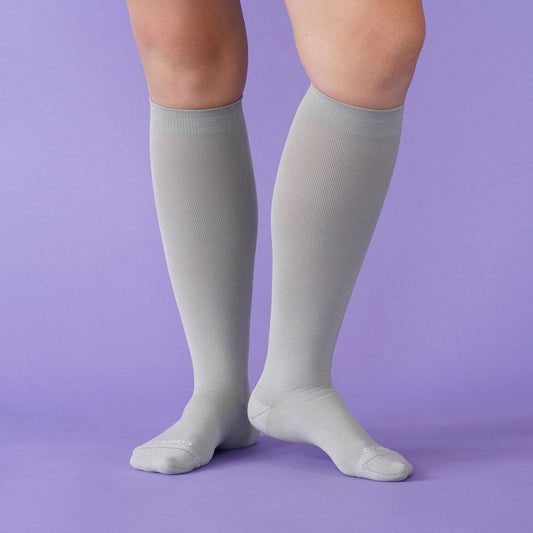 Knee-High Compression Socks – Solid Grey (20-30 mmHg)