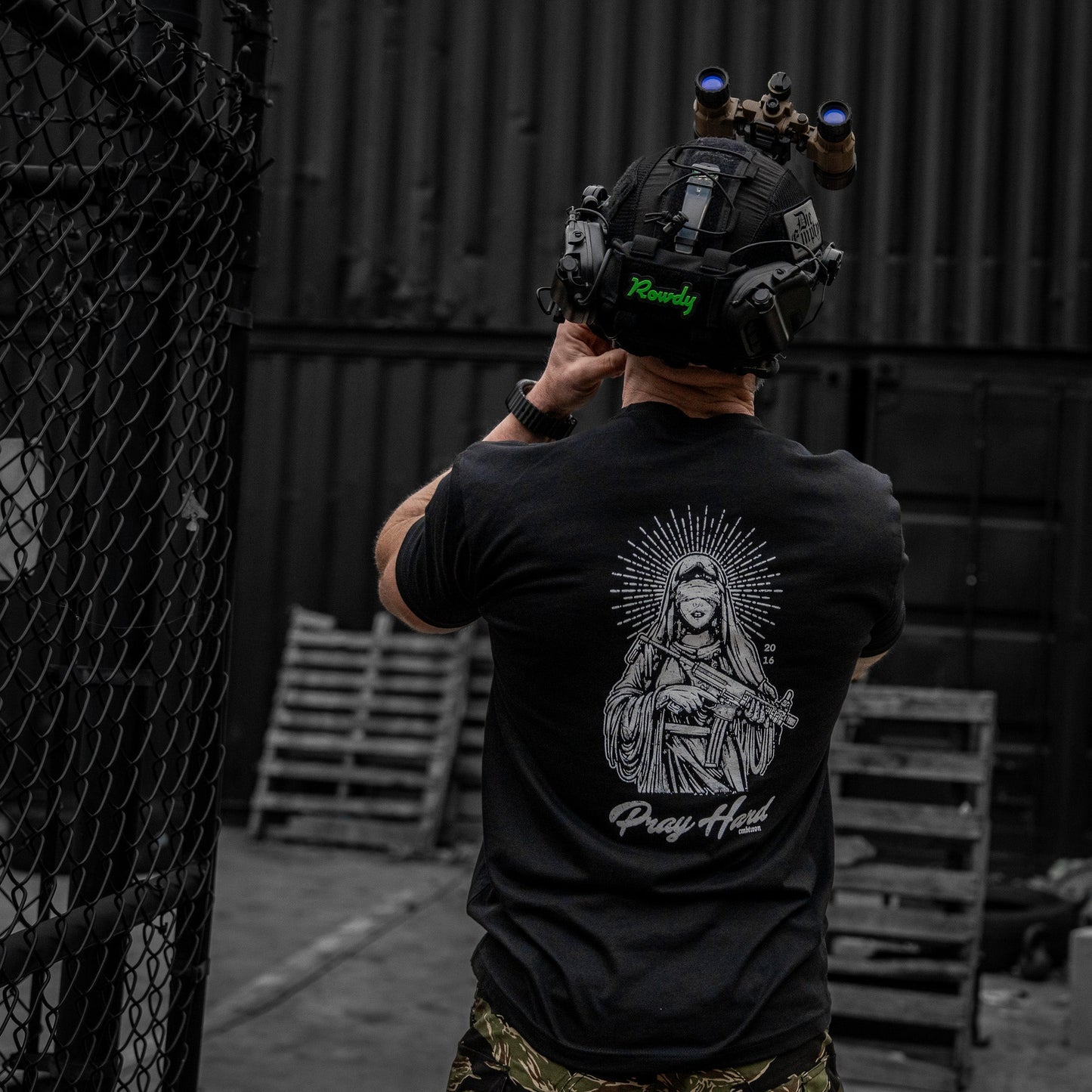 Pray Hard Men's T-Shirt