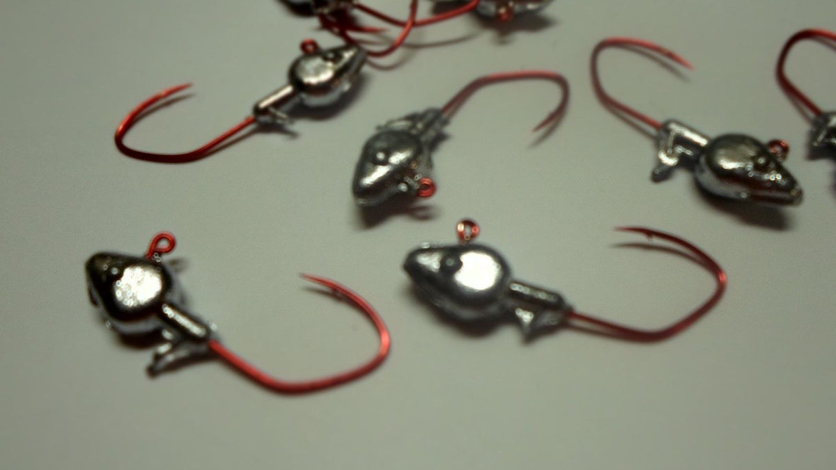 35ct.- 1/8oz. Unpainted Cam's Minnow Head w/ #1 (Laser Sharp) Red Nasty Bend Hooks