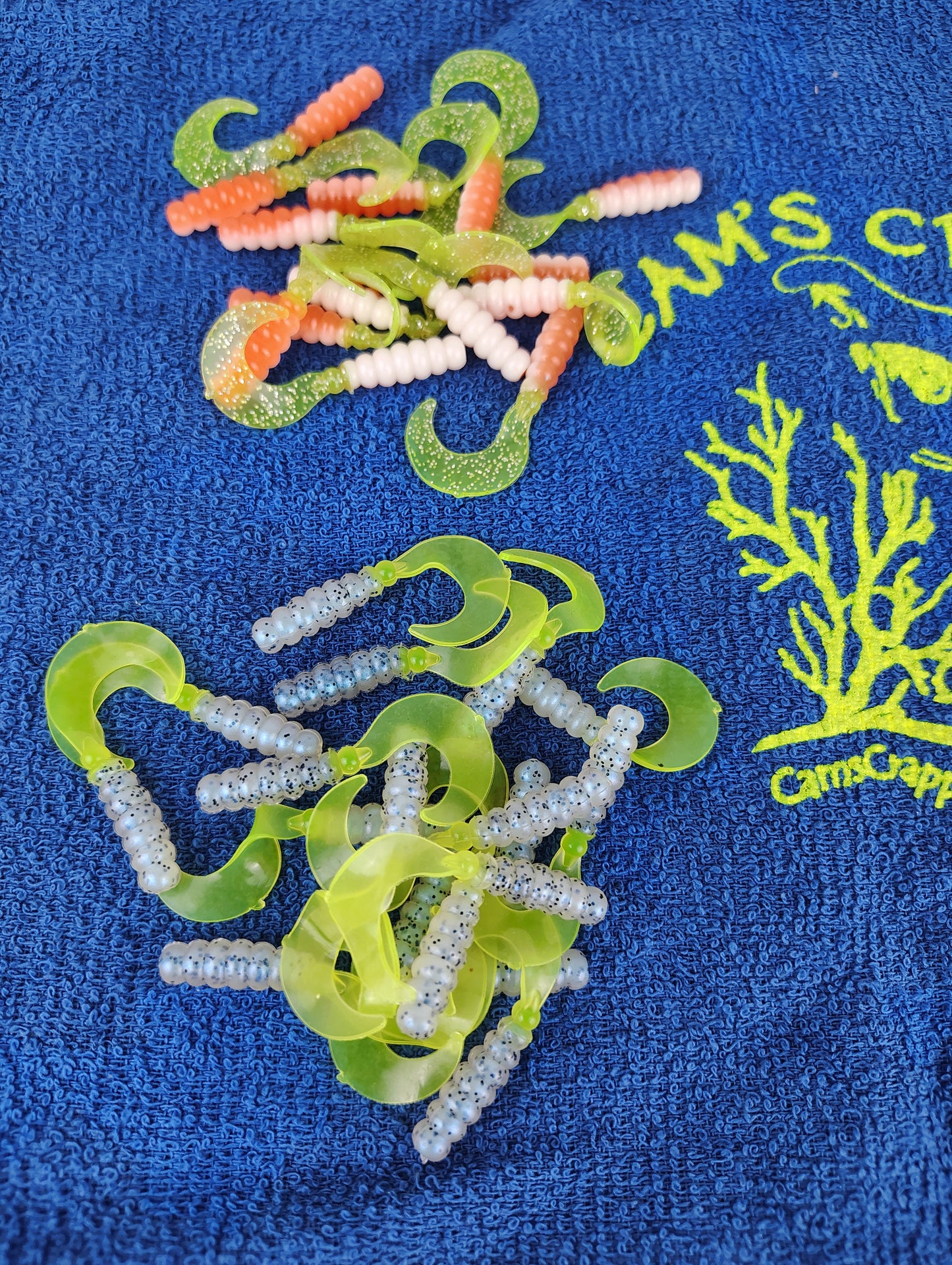 Cam's 2"(HOLOGRAM FLAKE) ORANGE CRUSH/MONKEY MILK & CHARTREUSE 100pc (SPLIT SET) Curly Tail Crappie Soft Jigs [A Cam's Exclusive