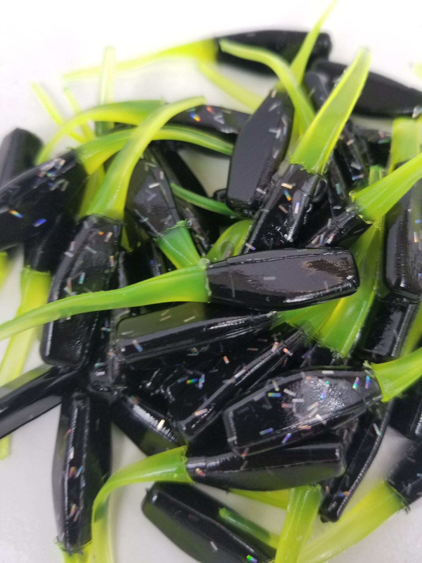 Cam's 2 in1 Kit Combo  [60pc. Hand Painted Assortment "Nasty Bend Hooks" &  All Plastic  Curly Tail & Stinger Shad [Hologram Flake] Assortment Kit