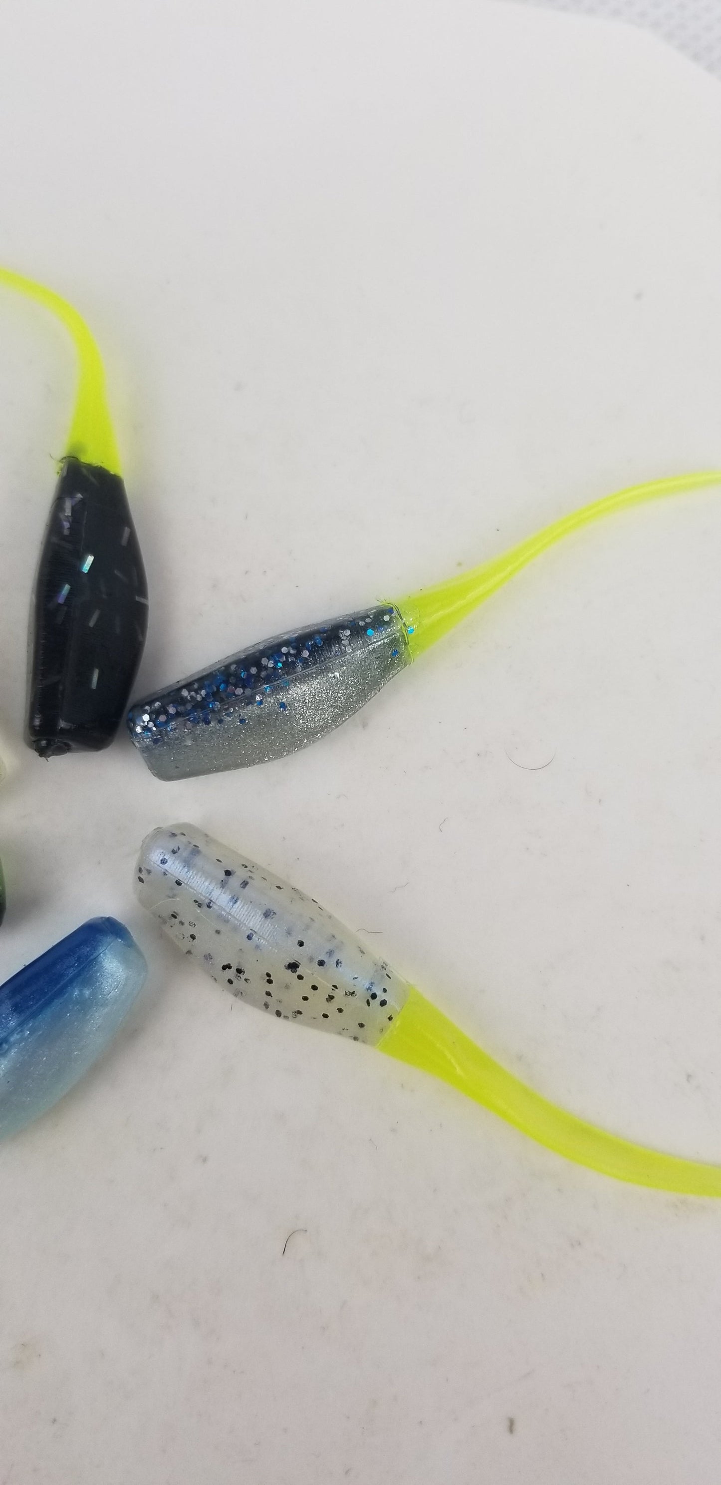 Cam's 3 in 1 Kit Combo [270pc.] Hand Painted Assortment "Nasty Bend Hooks" & All Plastic Curly Tail & Stinger Shad [Hologram Flake] Assortment Kit