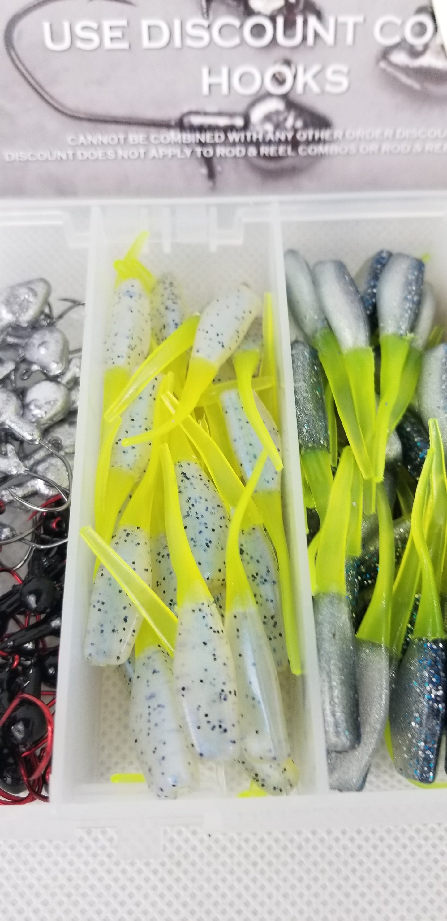 2025 New Cam's Complete Hooks & Plastics "GOLDFINGER" Stinger Shad Plastics [Hologram Flake] Assortment Package Kit