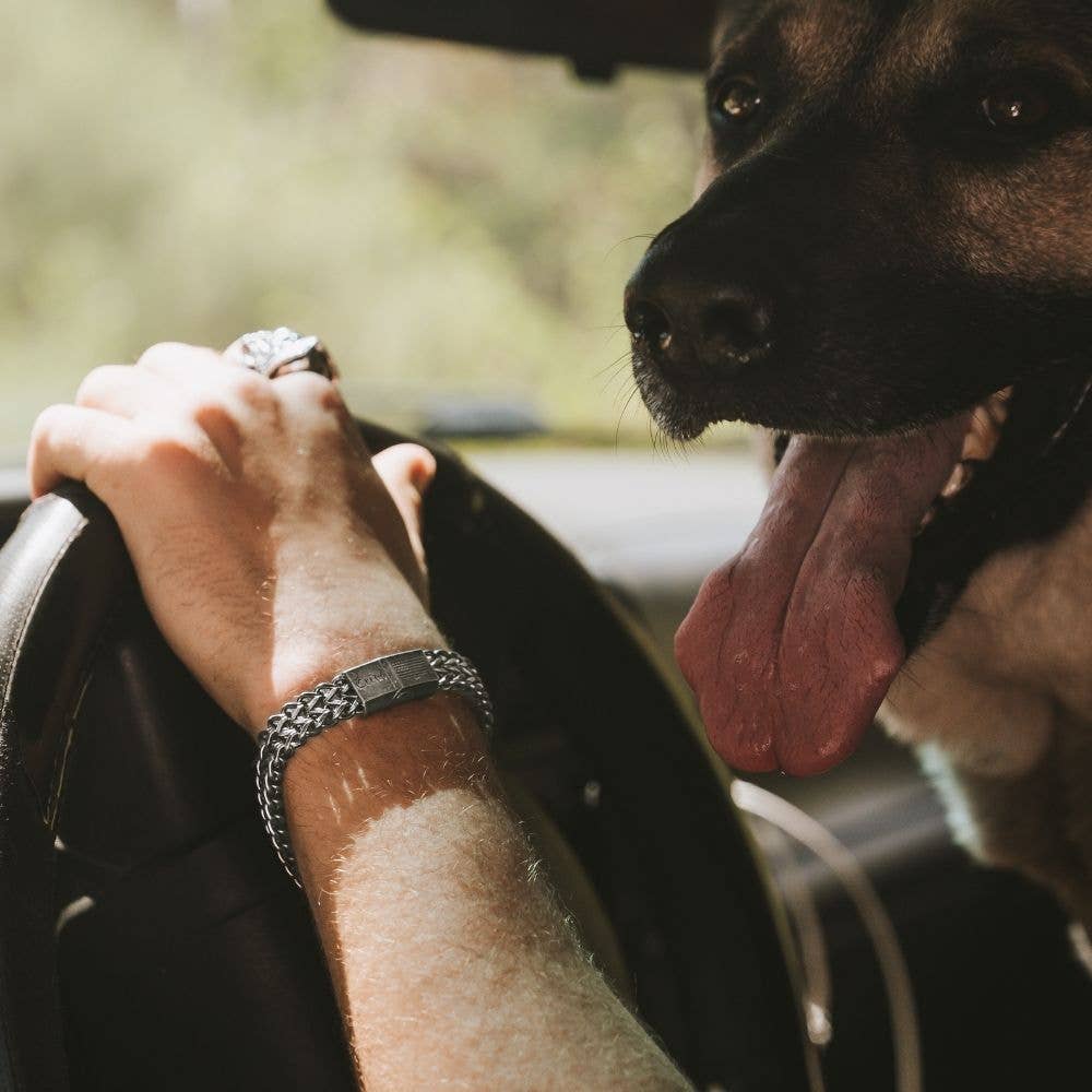 The Hero Company- Knight's Creed BELIEVE Credo Bracelet: Helps Pair Veterans with Service or Shelter Dogs