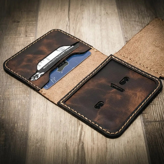 Minimalist Badge Wallet - Walnut Brown
