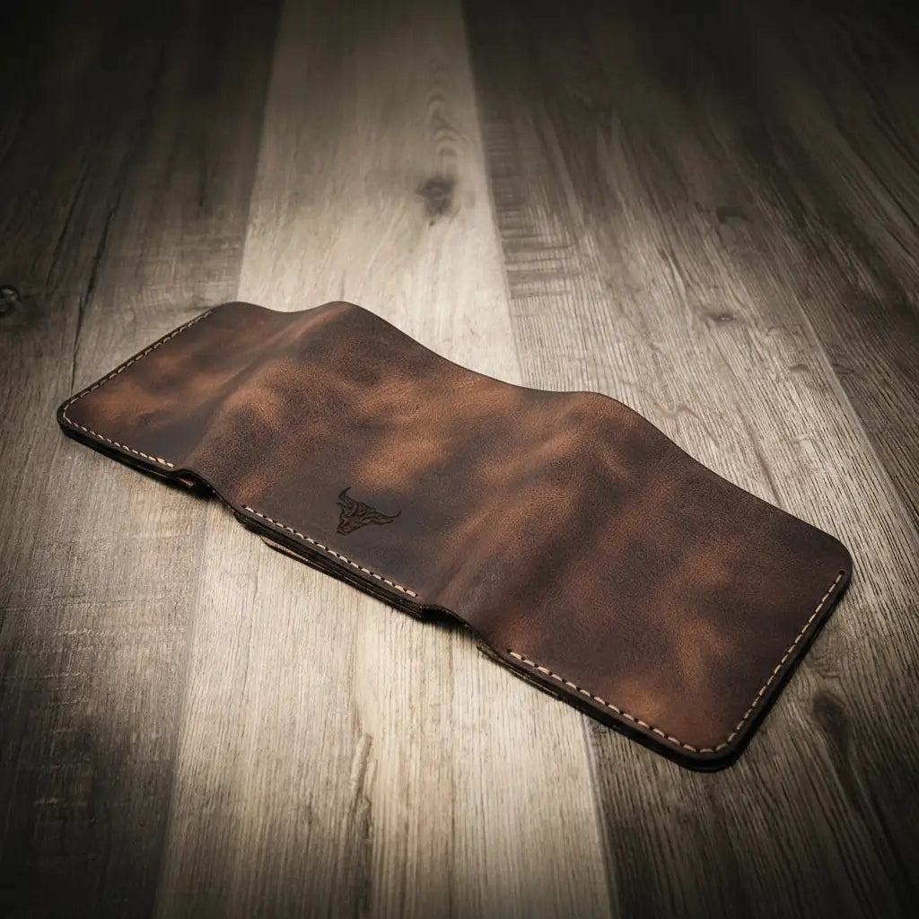 Badge Trifold Wallet - Walnut Brown