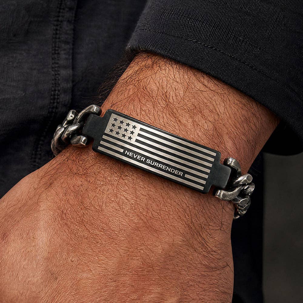 Never Surrender - Defenders of Freedom Bracelet -Faire