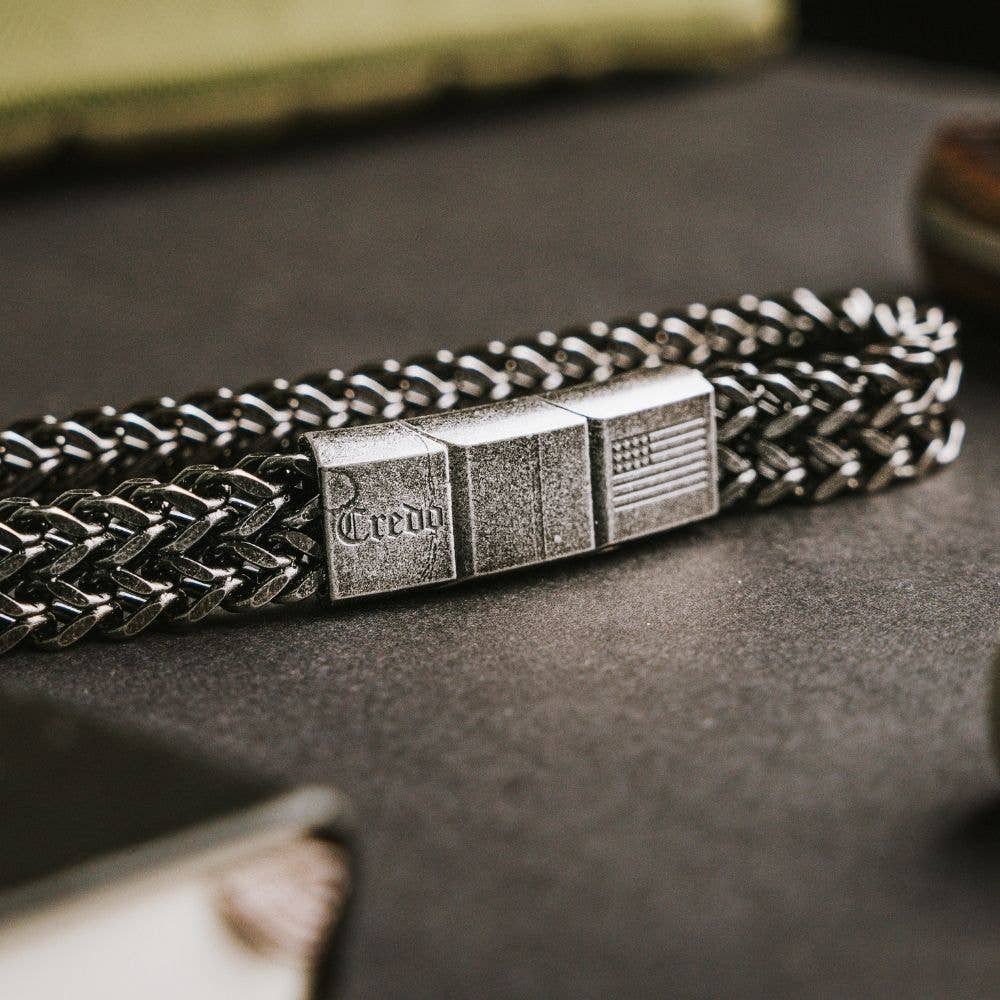 The Hero Company- Knight's Creed BELIEVE Credo Bracelet: Helps Pair Veterans with Service or Shelter Dogs