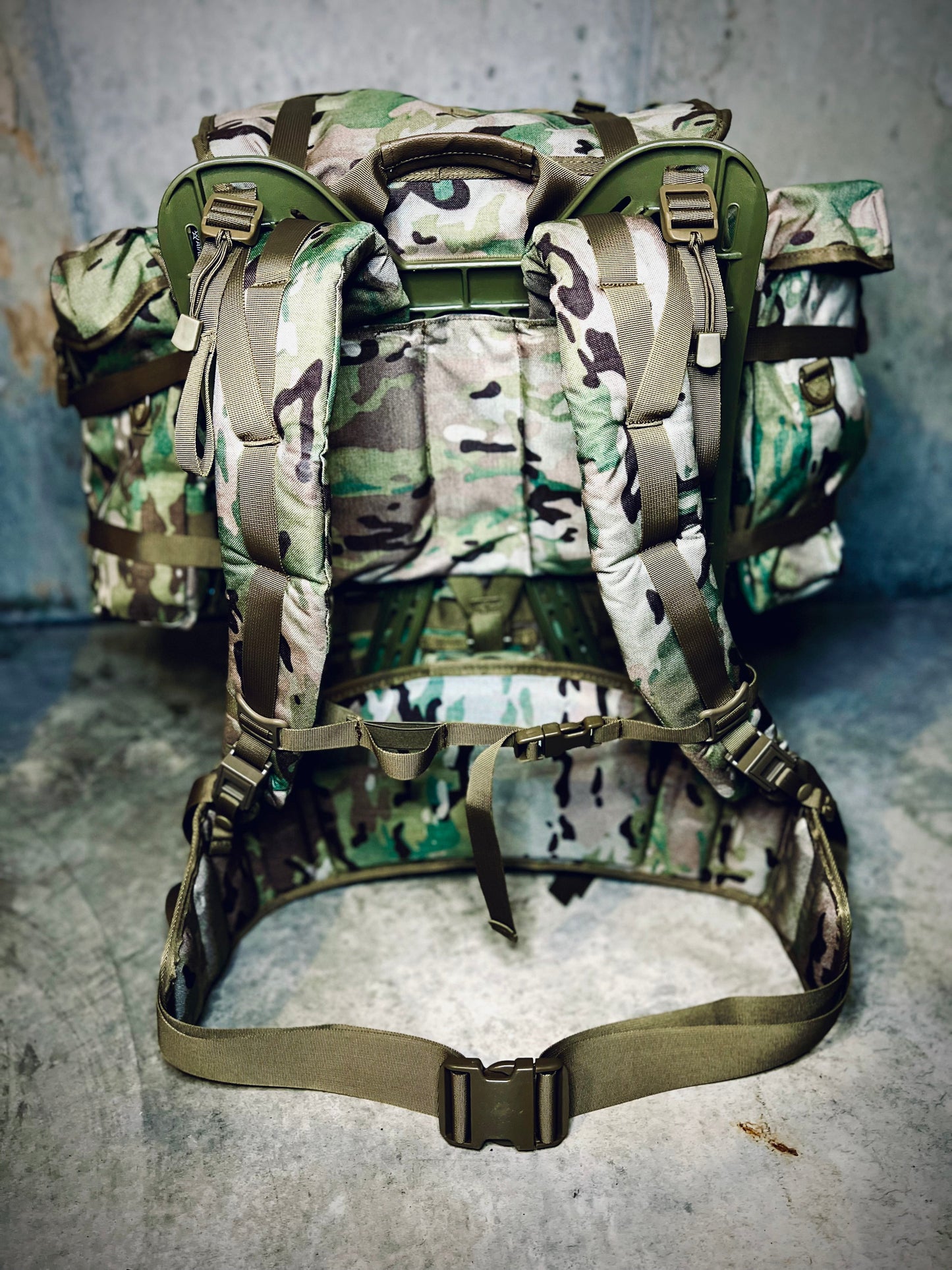 US Army MOLLE II Large Pack - Rucksack with Frame -OCP