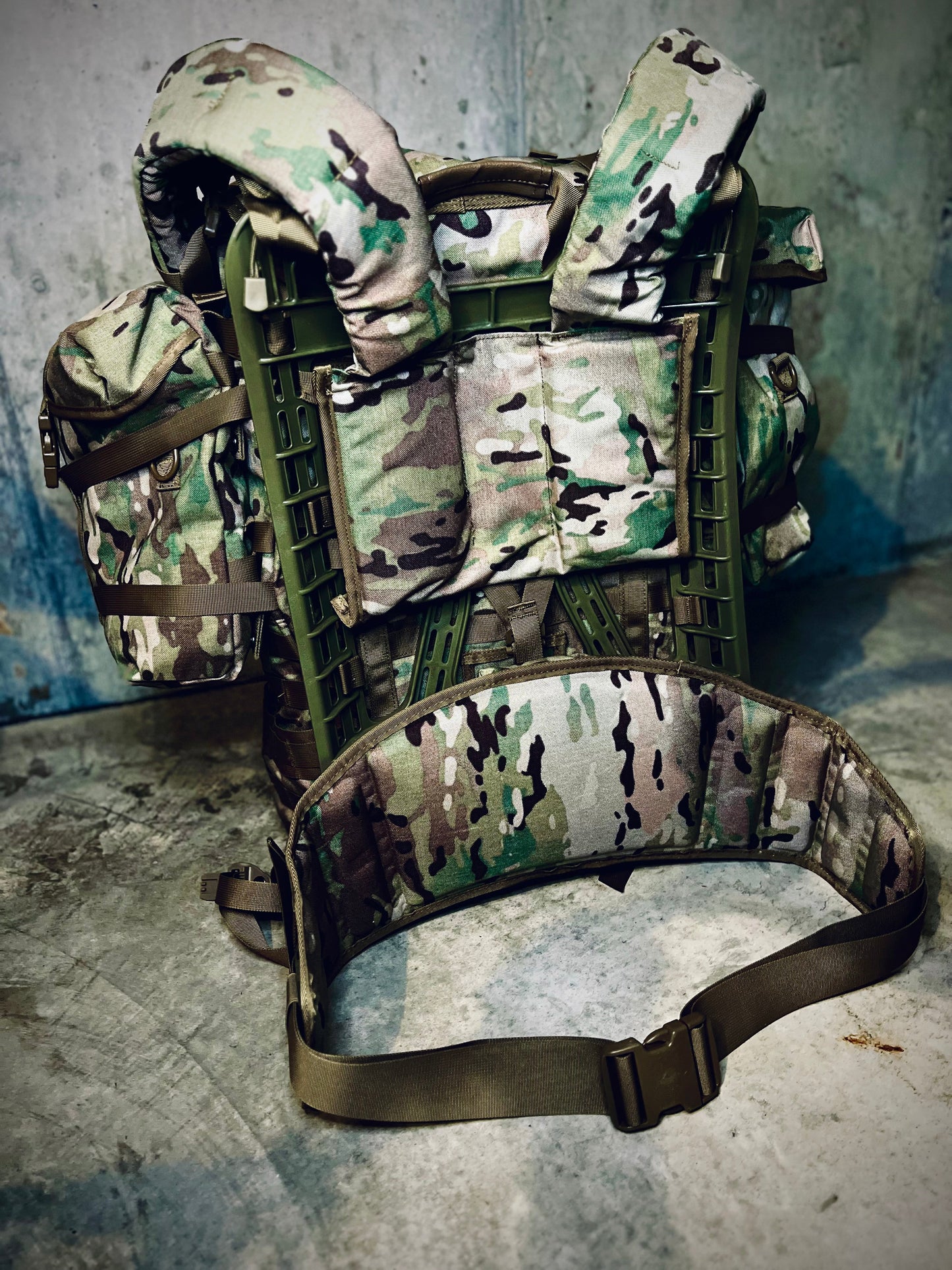 US Army MOLLE II Large Pack - Rucksack with Frame -OCP