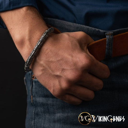 Viking Arm Ring With Odin's Ravens Hugin & Munin