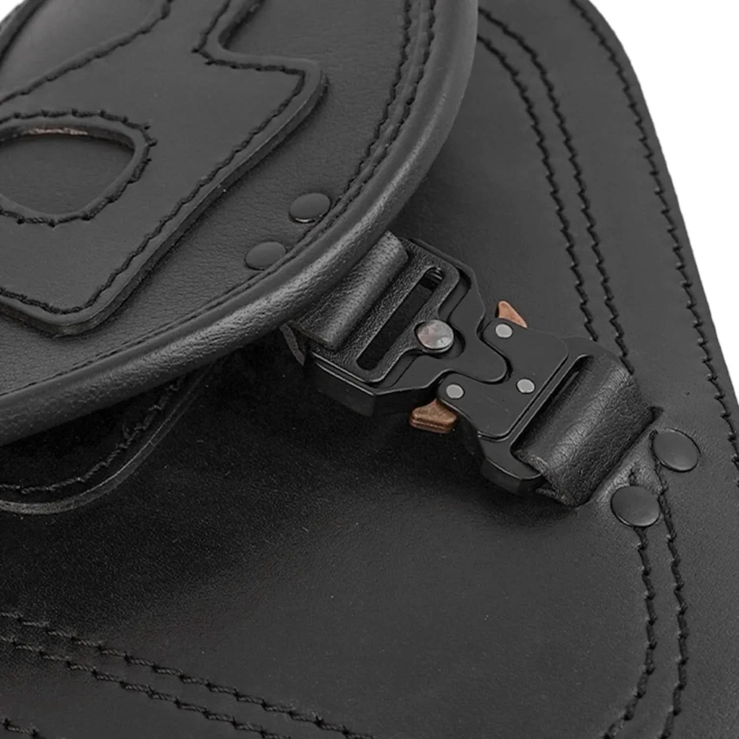 Nightfang Premium Leather Swing Arm Bag