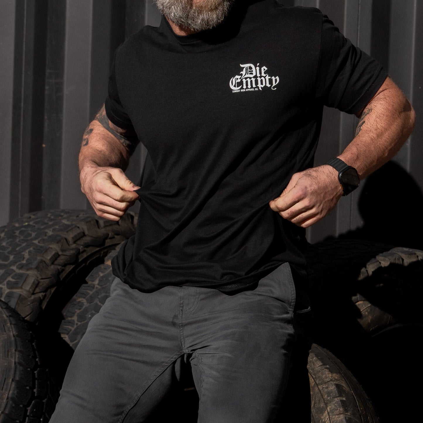 Die Empty Men's T-Shirt