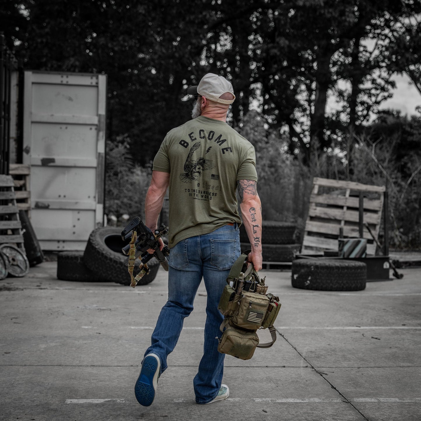 Become A Threat To The Darkness Men's T-Shirt