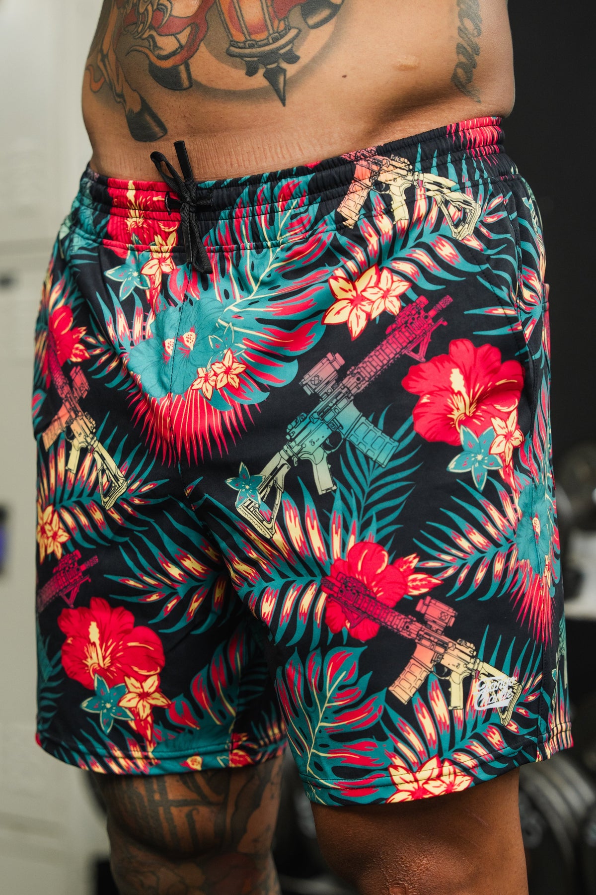 Men's Performance Training Shorts | 5.5"- Tropical Assassin