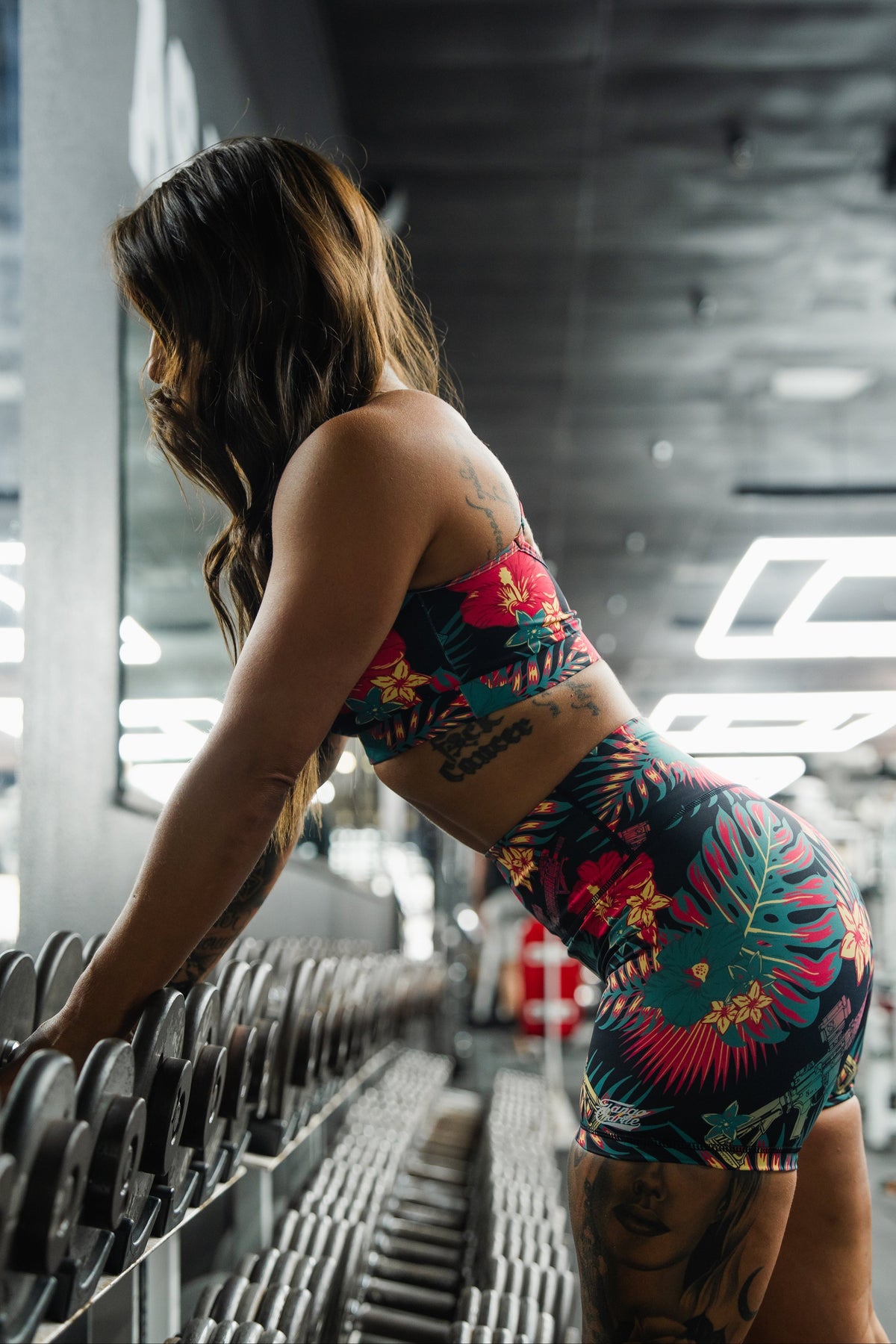Women's High-Waisted Seamless Front Compression Training Shorts | Tropical Assassin