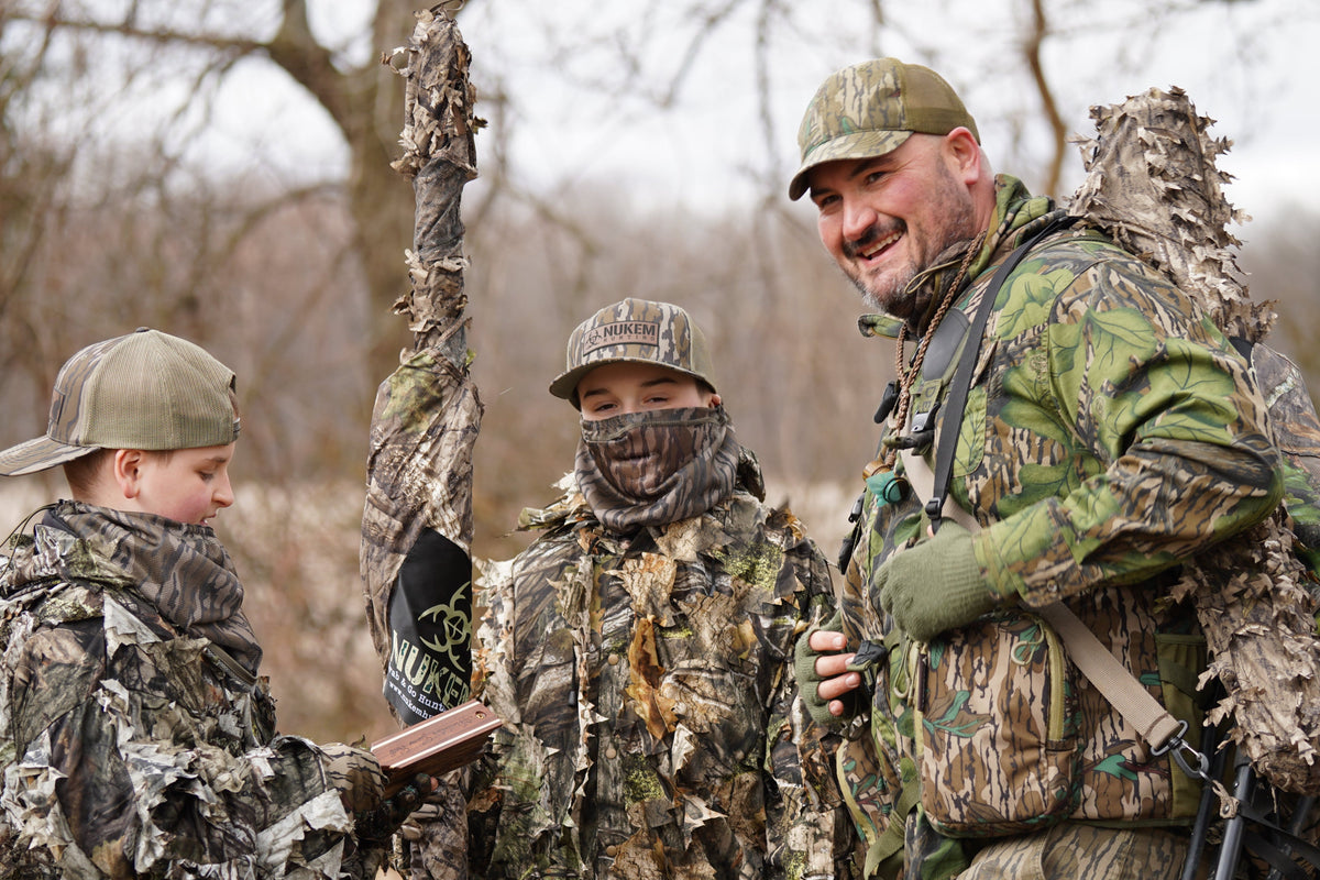 Hunting Blind - Mossy Oak Country Roots 3D Leafy