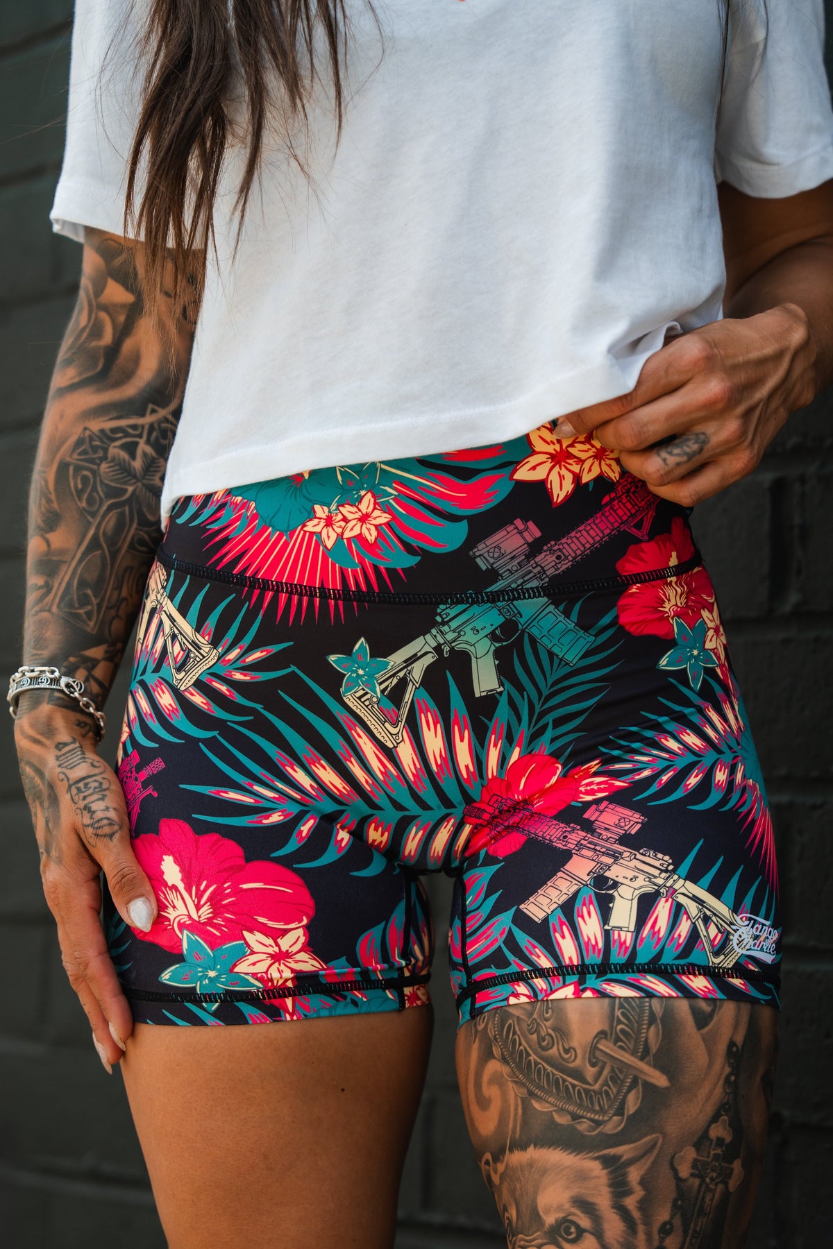 Women's High-Waisted Seamless Front Compression Training Shorts | Tropical Assassin