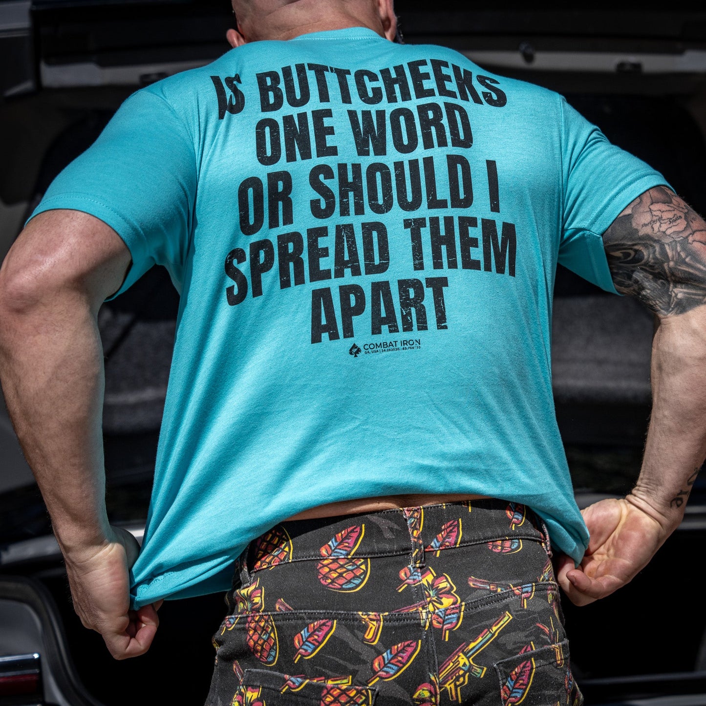 Is Buttcheeks One Word Or Should I Spread Them Apart Men's T-Shirt