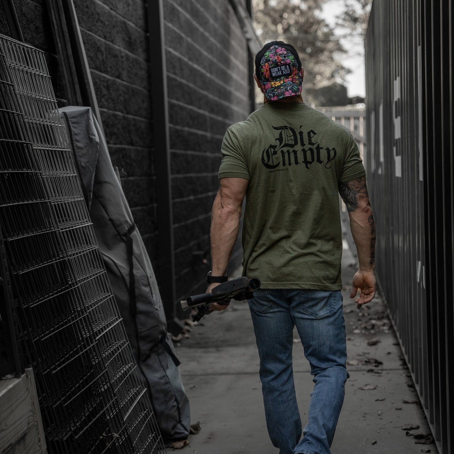 Die Empty Men's T-Shirt