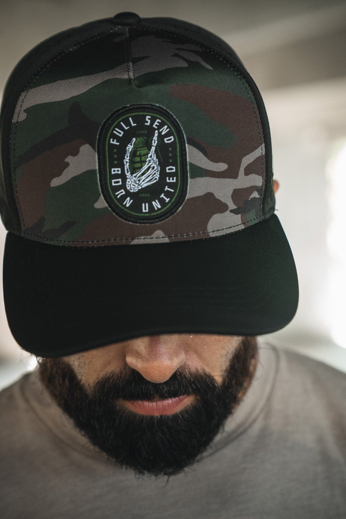 Born United Premium Snapback - Full Send Camo