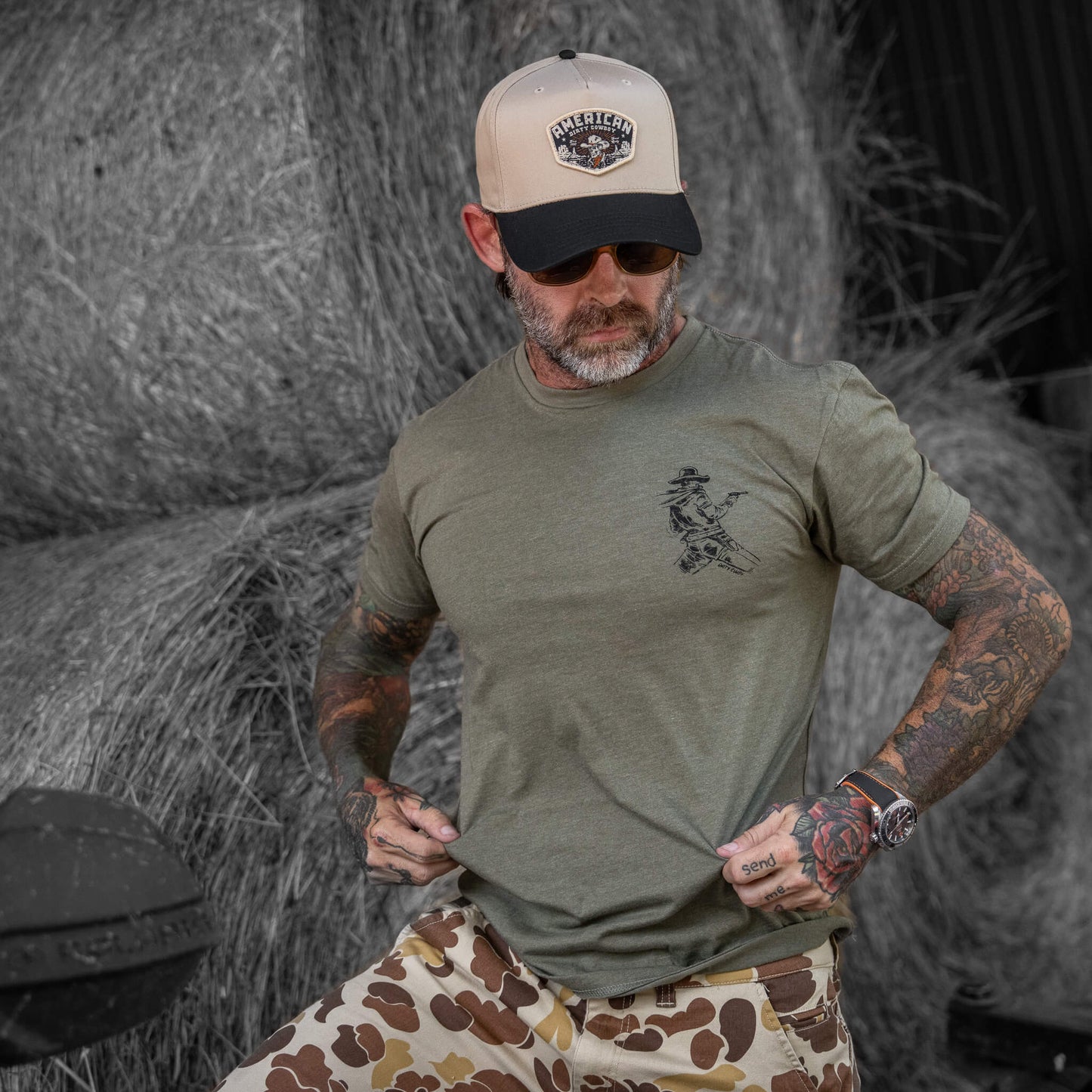 Me When Someone Talks About My Dog Men's T-Shirt