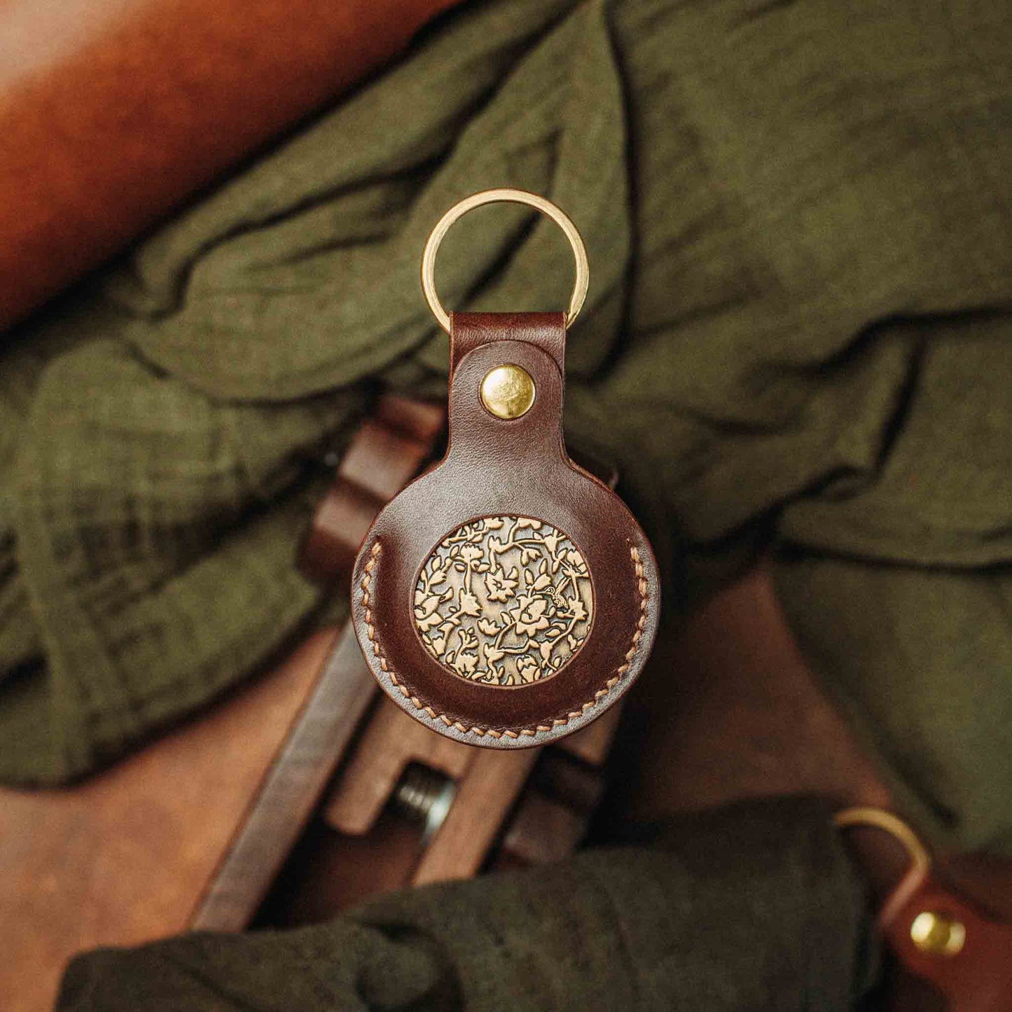 Pirate Goods Peso Pocket v5 – Leather Challenge Coin Keychain Case