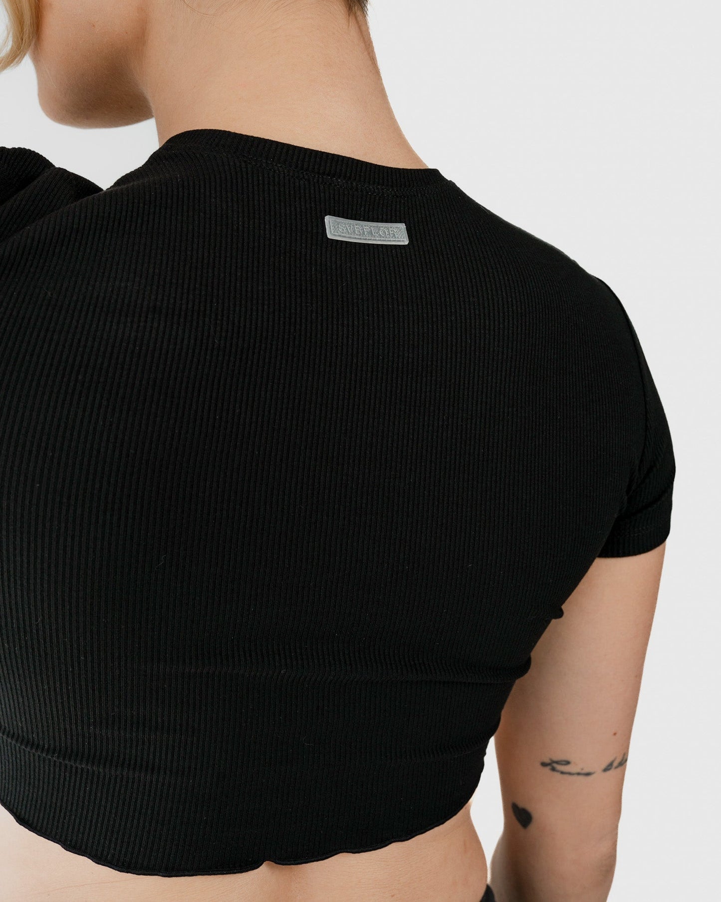 90s Baby Tee - Cloud Set Black