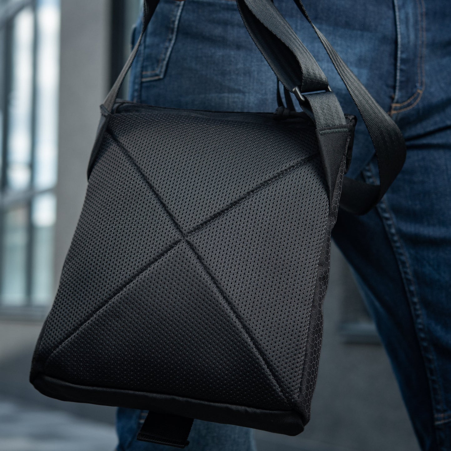 M‑Tac Magnet Shoulder Bag Gen II Elite Hex