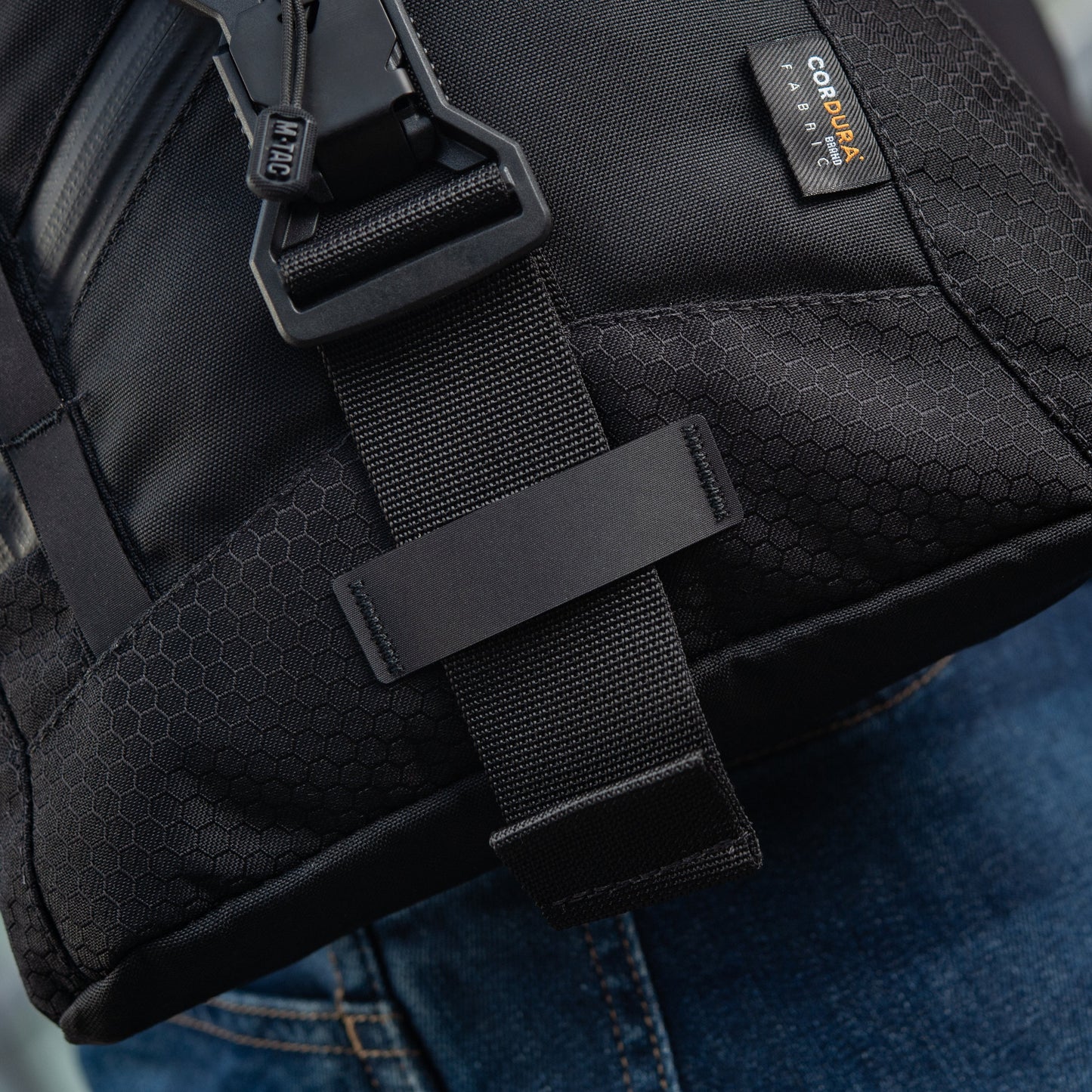 M‑Tac Magnet Shoulder Bag Gen II Elite Hex
