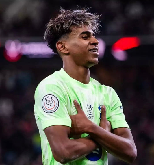 Lamine Yamal Green Kids Barcelona Soccer Jersey Kit