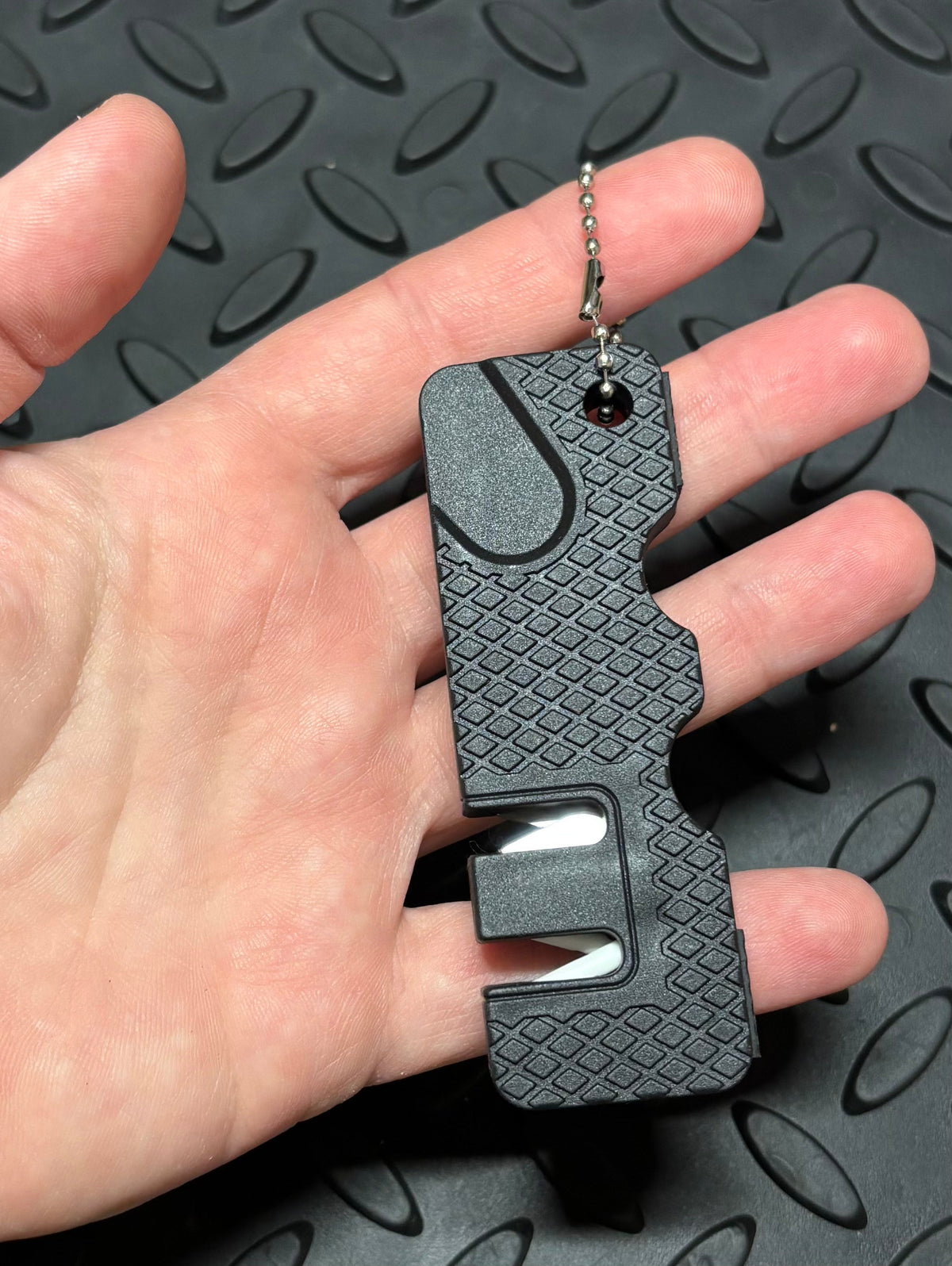 Pocket sharpener