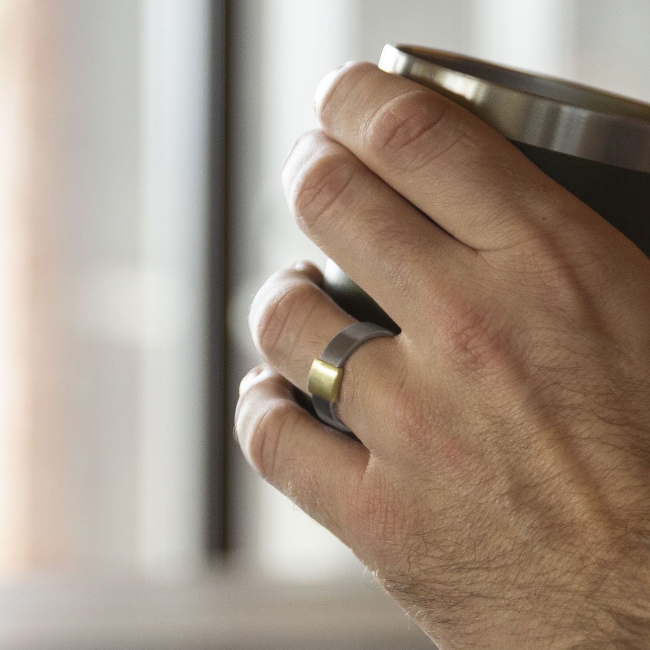 Classic 7mm 14kt Yellow Gold Barrel Band
