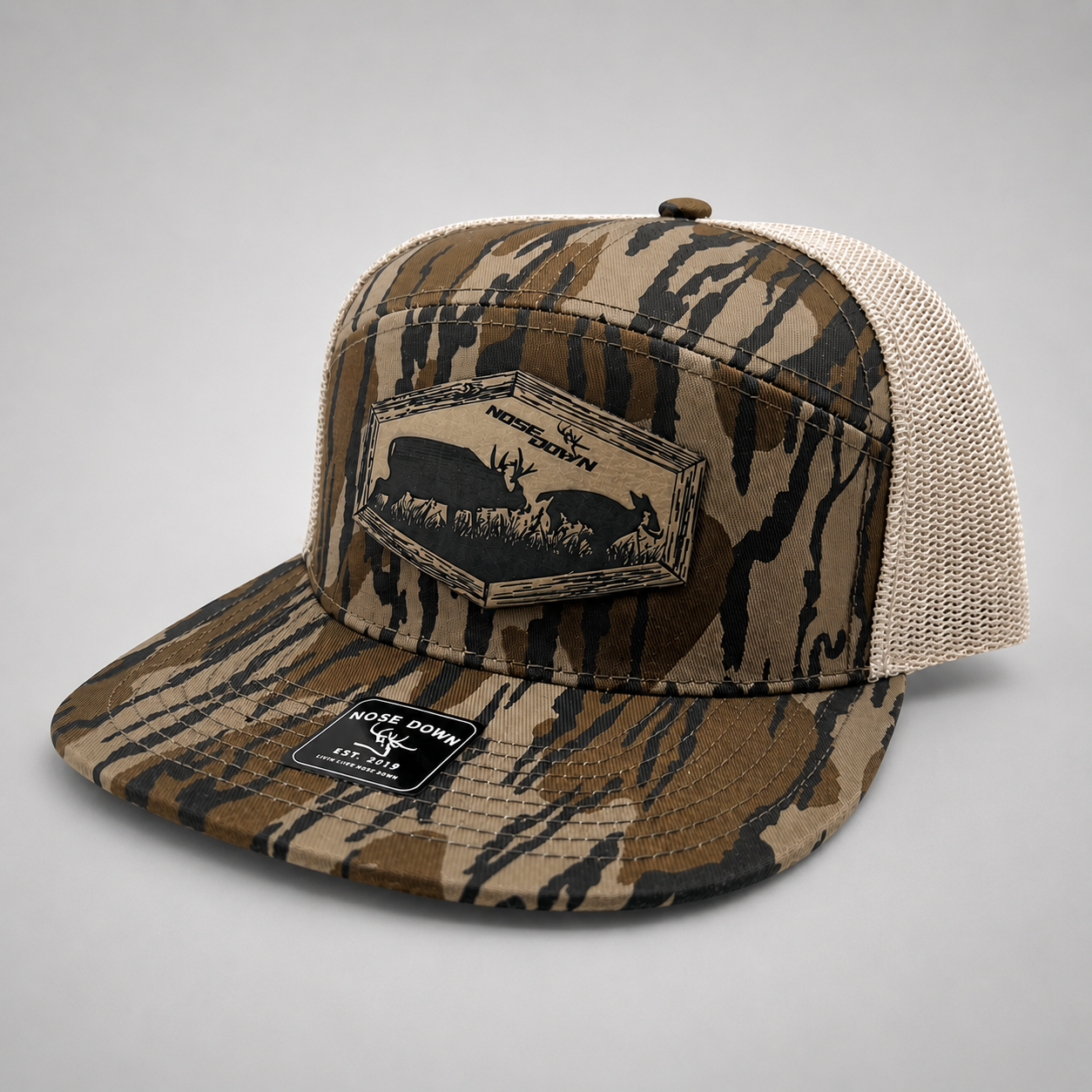 Buck Chase 7 Panel