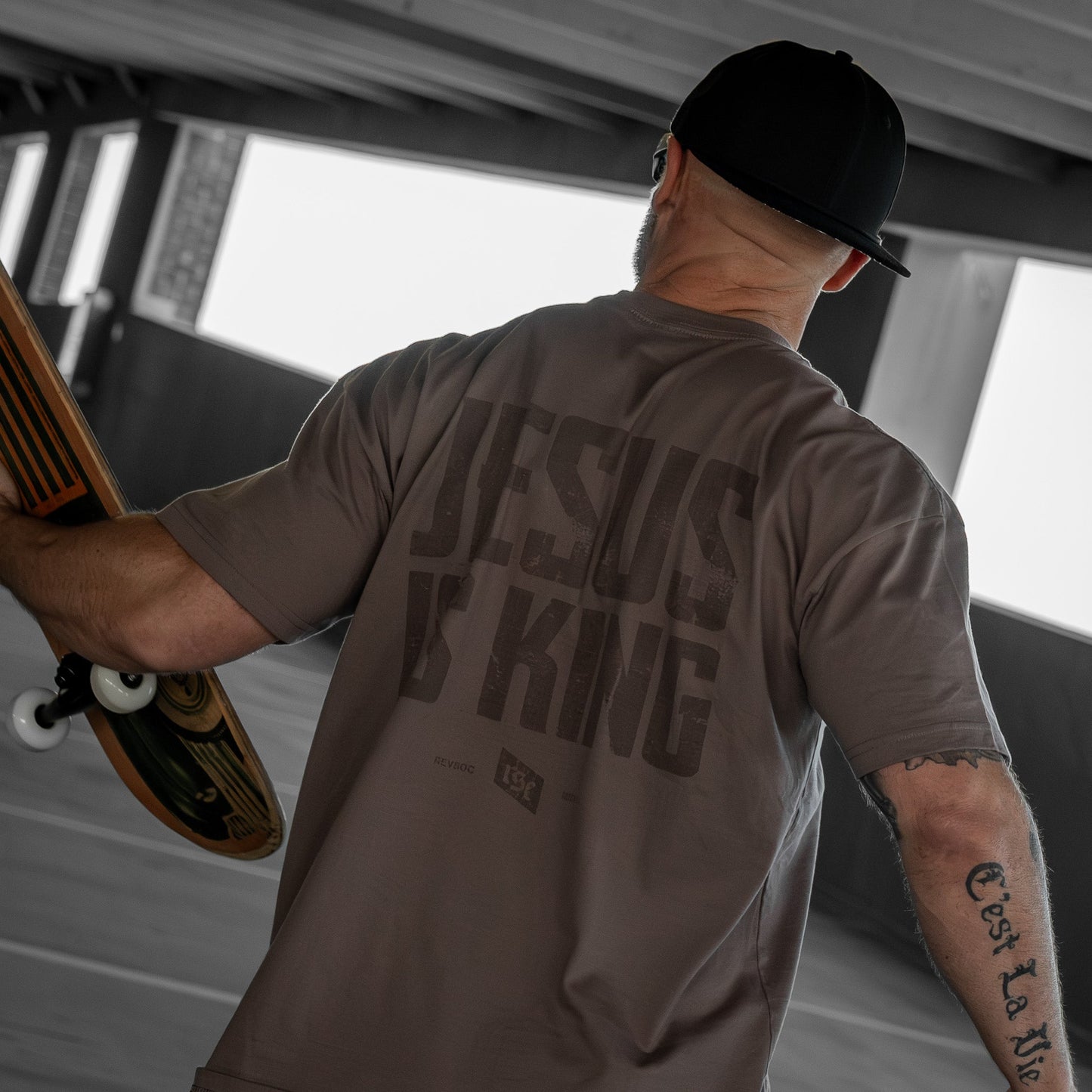Jesus Is King Heavyweight Men's T-Shirt