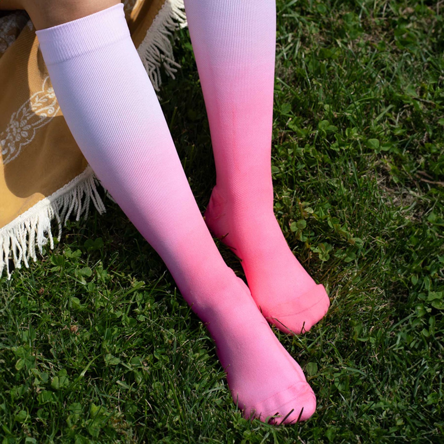 Knee-High Compression Socks – Berry Ombre