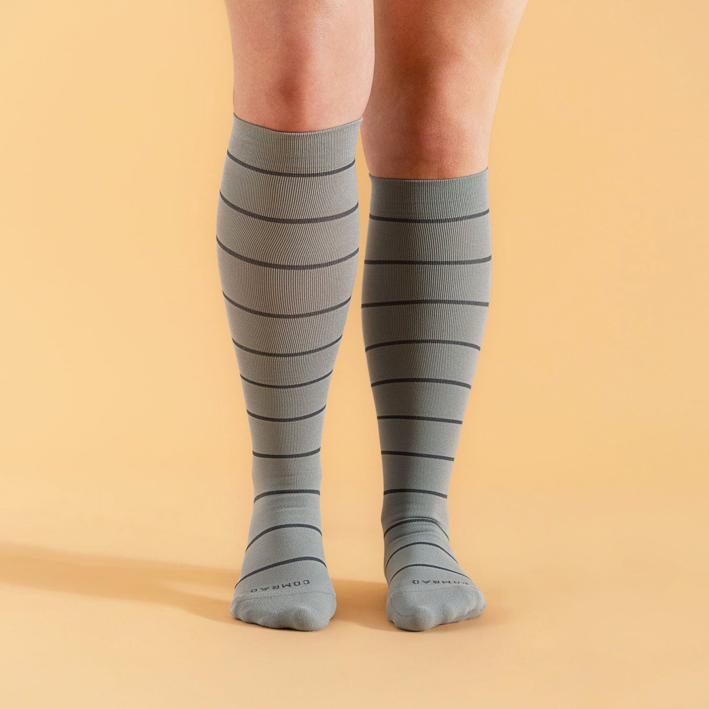 Knee-High Compression Socks – Stripes Grey/Charcoal