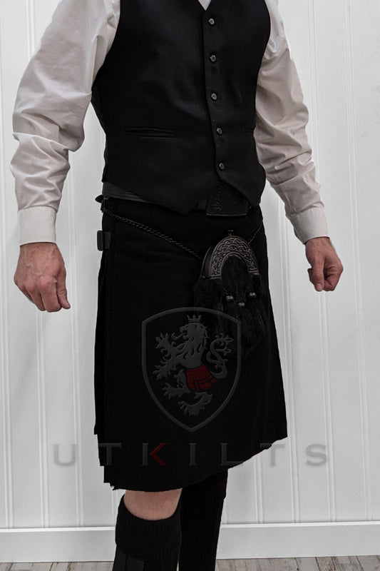 Traditional Kilt - Premium Wool, Solid Black