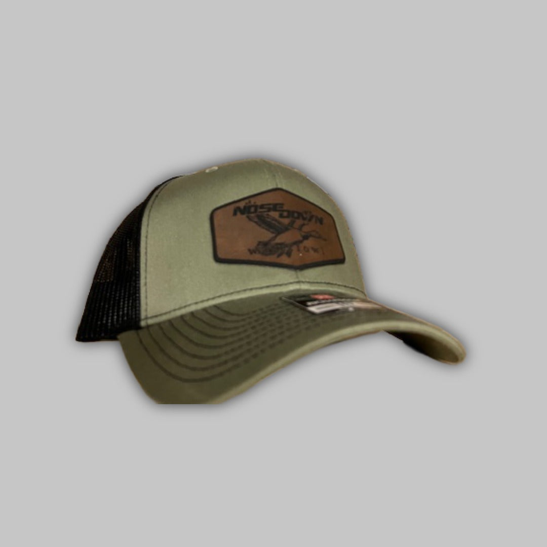 Flying Mallard Trucker
