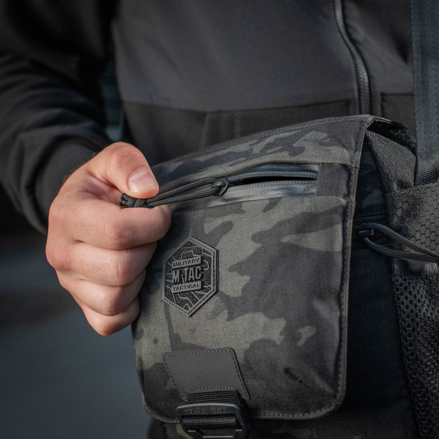 M-Tac Satellite Magnet Bag Elite Hex