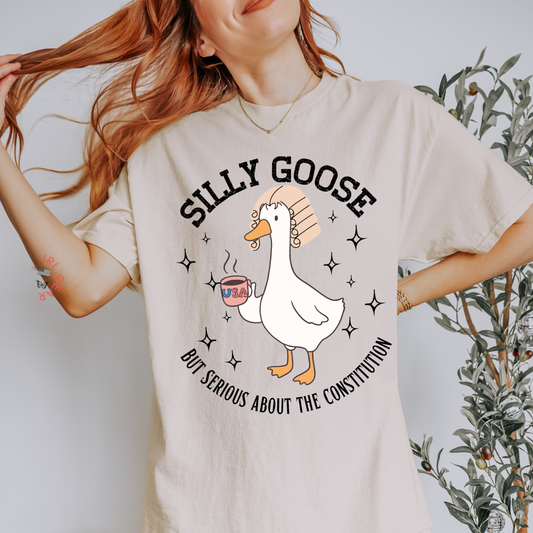 SILLY GOOSE TEE