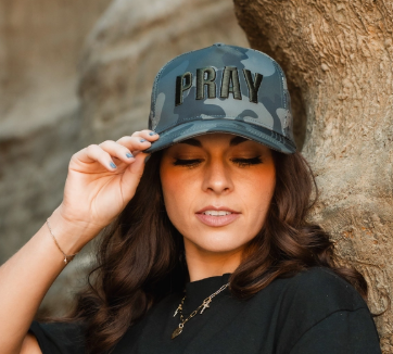 PRAY Hat – Psalm 23:4 Edition
