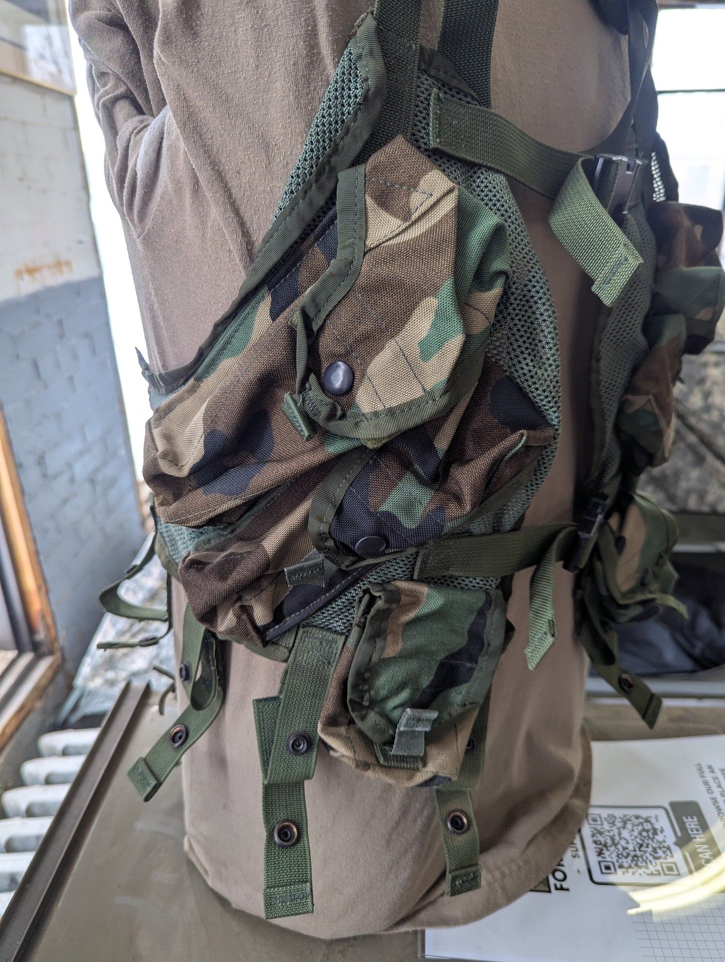 Tactical Load Bearing Vest